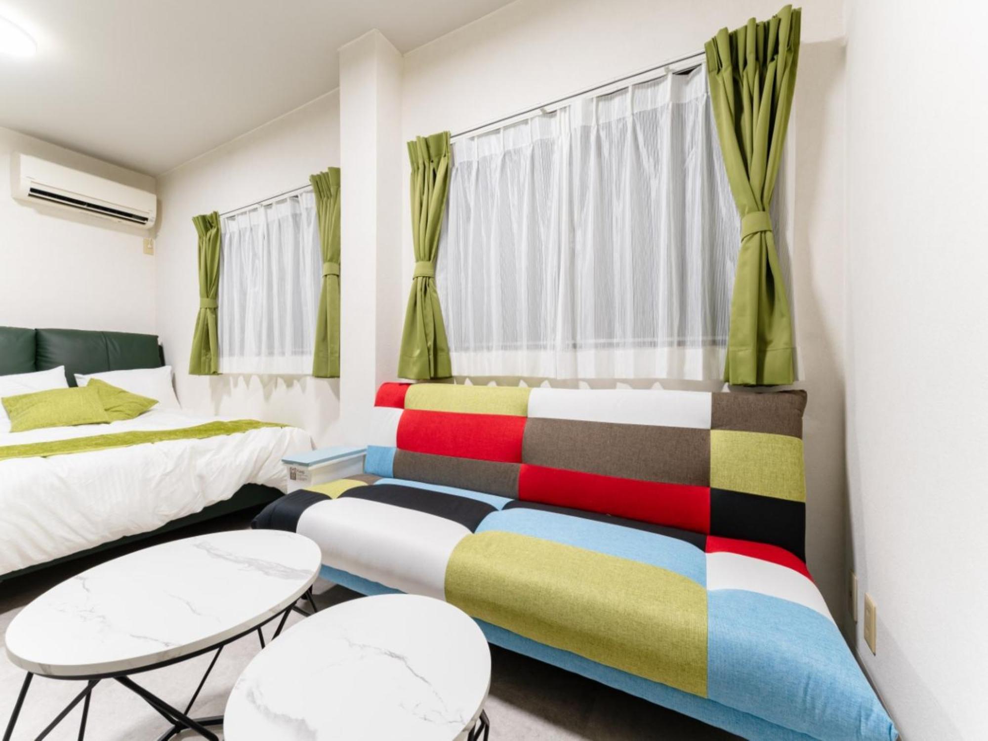 浅草駅徒歩4分,浅草寺8分,上野駅5分,カッパ橋道具街4分,switch,wi-fi Appartement Tōkyō